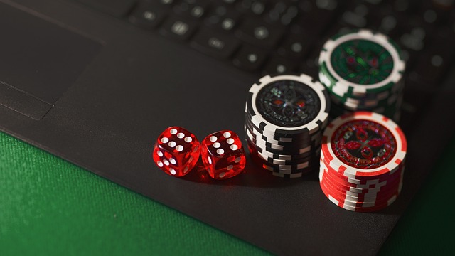 HITCLUB sự kiện cuối năm - Trải nghiệm online gambling đỉnh cao cùng Lorraine Baker